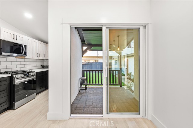 Detail Gallery Image 23 of 35 For 1148 Locust, Long Beach,  CA 90813 - – Beds | – Baths