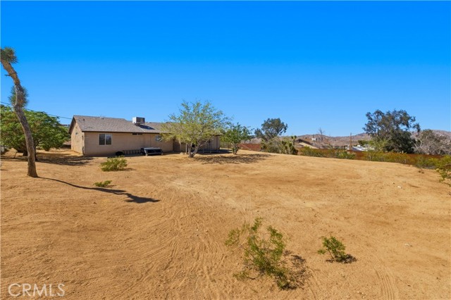 Detail Gallery Image 24 of 37 For 7273 Sunny Vista, Joshua Tree,  CA 92252 - 2 Beds | 2 Baths