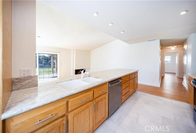 Detail Gallery Image 17 of 60 For 925 Golden Prados, Diamond Bar,  CA 91765 - 3 Beds | 2 Baths