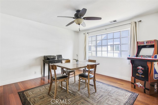 2412 Mathews Avenue, Redondo Beach, California 90278, 2 Bedrooms Bedrooms, ,2 BathroomsBathrooms,Residential,Sold,Mathews,SB21267047