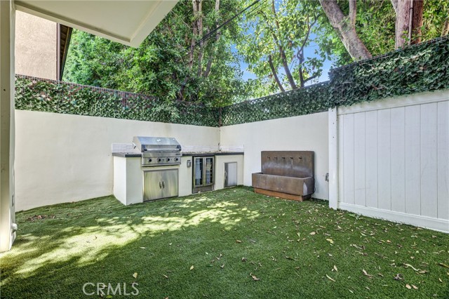 Detail Gallery Image 25 of 31 For 5248 Segals Way, Sherman Oaks,  CA 91411 - 4 Beds | 3/1 Baths