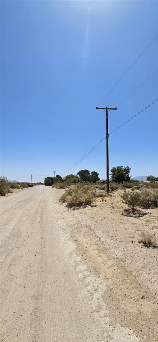 800 Desert View Road, Lucerne Valley CA: https://media.crmls.org/medias/d3b5fd7d-ce79-4b7e-b1c5-36b7af1dc863.jpg