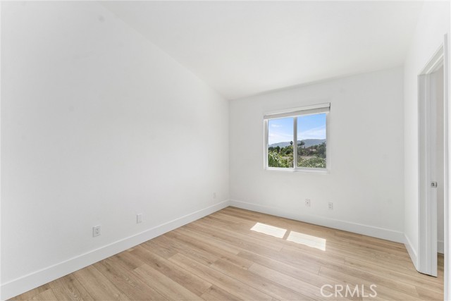 8798 Crest View Drive, Corona CA: https://media.crmls.org/medias/d3b760eb-6830-4555-9cbf-79f318110e42.jpg