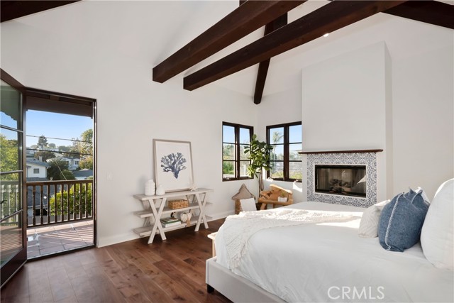 1725 Oak Avenue, Manhattan Beach, California 90266, 4 Bedrooms Bedrooms, ,4 BathroomsBathrooms,Residential,Sold,Oak,SB21251679