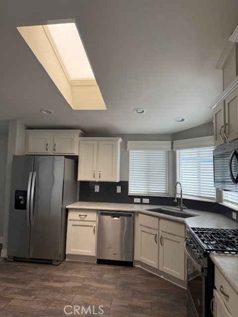 Detail Gallery Image 7 of 24 For 3050 163 W Ball Rd #163,  Anaheim,  CA 92804 - 3 Beds | 2 Baths
