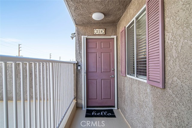 Detail Gallery Image 3 of 30 For 1355 Loma Ave #318,  Long Beach,  CA 90804 - 2 Beds | 2/1 Baths