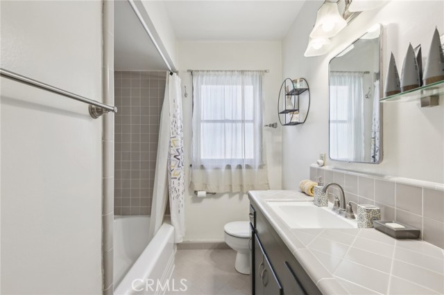 Detail Gallery Image 16 of 23 For 1124 N Louise St #B,  Glendale,  CA 91207 - 1 Beds | 1 Baths