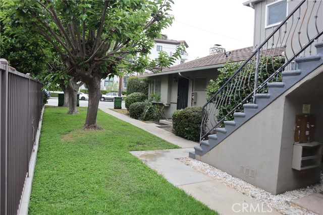 14151 Moorpark Street, Sherman Oaks CA: https://media.crmls.org/medias/d3ba7338-5296-477d-b396-e525fc4068f0.jpg
