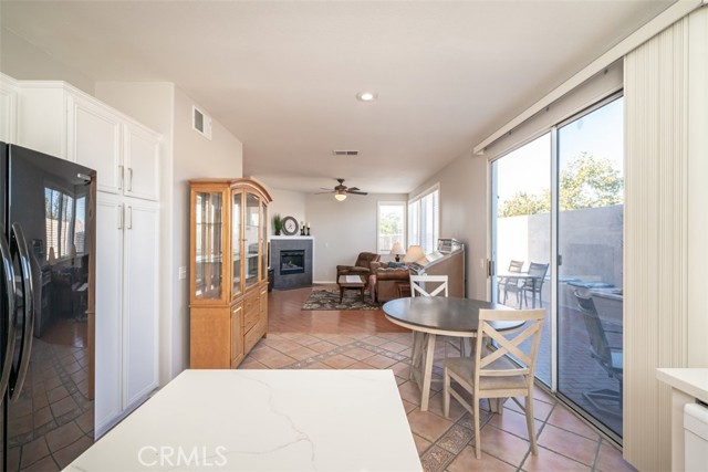 Detail Gallery Image 19 of 46 For 22588 Silver Dollar, Corona,  CA 92883 - 3 Beds | 2/1 Baths