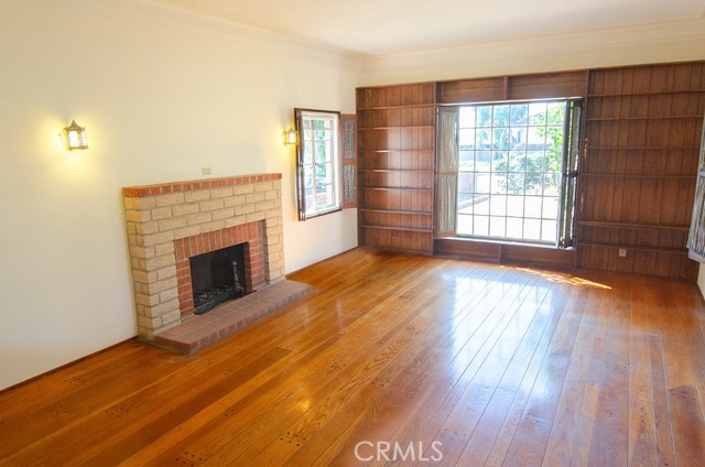 9103 Duarte Road, San Gabriel CA: https://media.crmls.org/medias/d3bc09f8-80ee-4216-88de-cd048675aed6.jpg