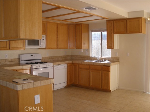 6785 Saladin Avenue, Twentynine Palms, CA, 92277 6785 Saladin Avenue, Twentynine Palms, CA, 92277