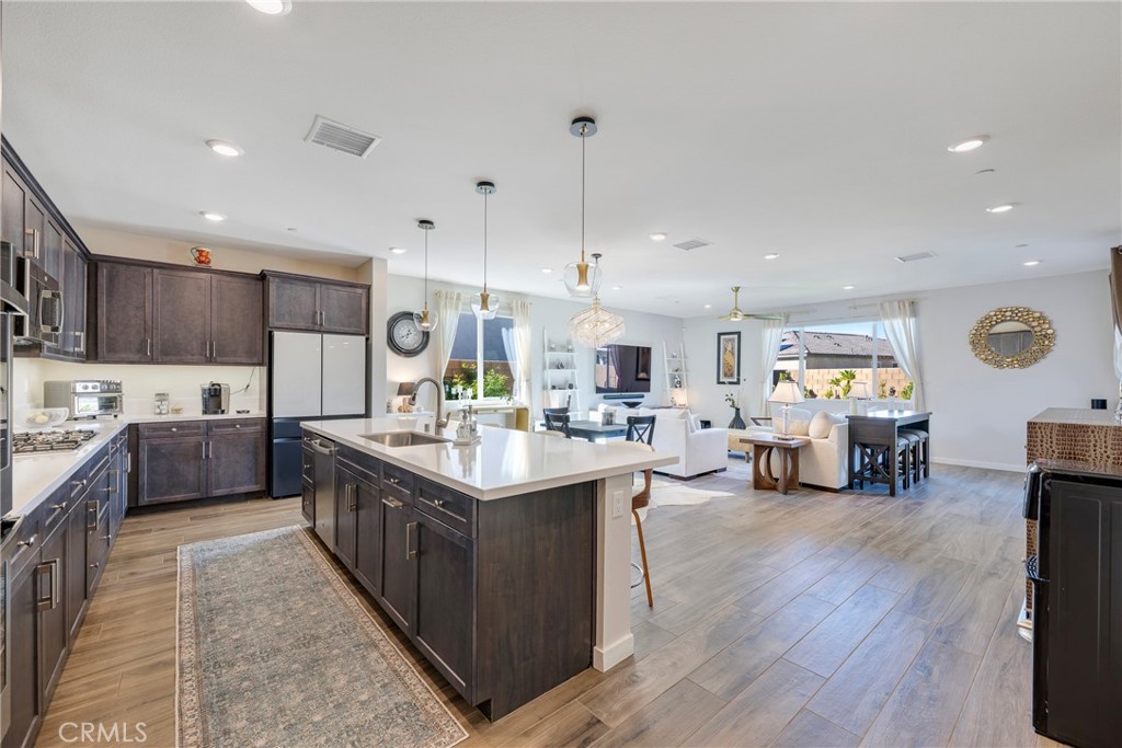 MLS #CV25269321 image #4