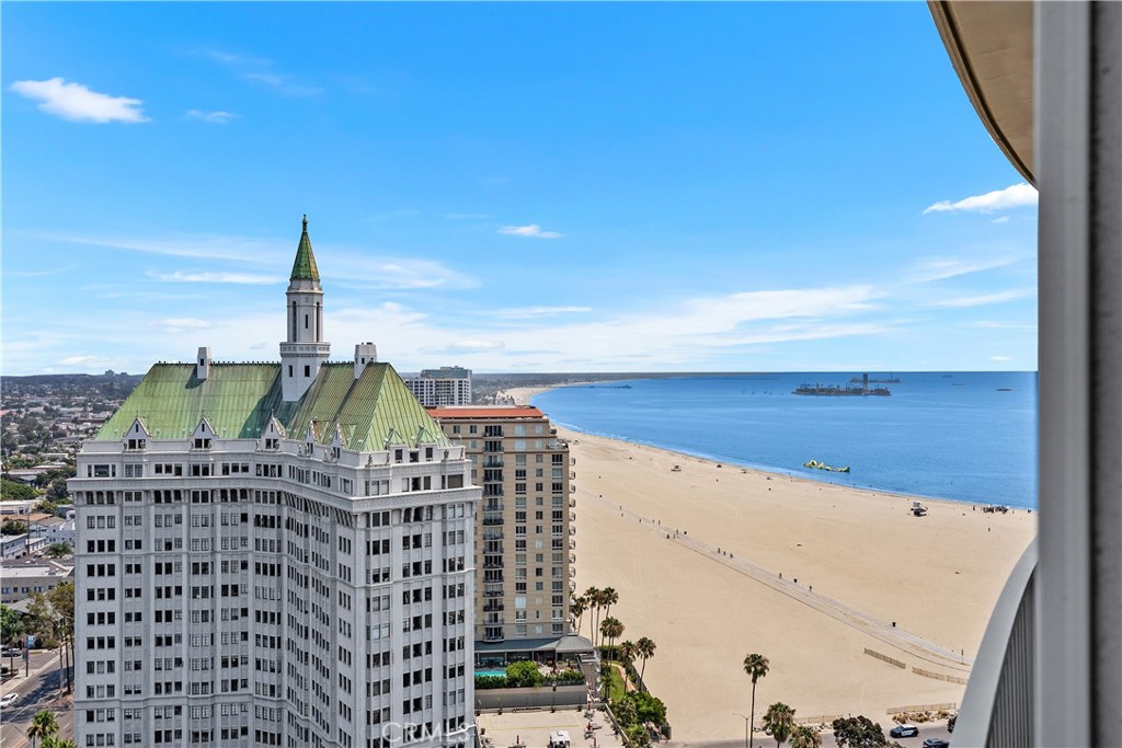 700 E Ocean Boulevard #2703