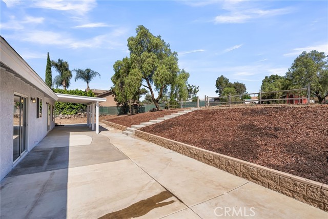 18150 Granite Avenue, Riverside CA: https://media.crmls.org/medias/d3be2155-7c8f-4366-814a-565d9c0a2e95.jpg