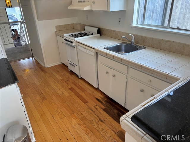 Kitchen 1 1st floor
