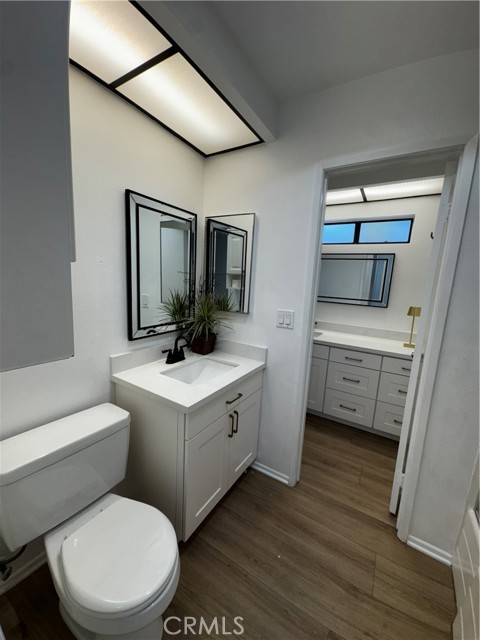 Detail Gallery Image 12 of 31 For 5760 Owensmouth Ave #28,  Woodland Hills,  CA 91367 - 2 Beds | 1/1 Baths