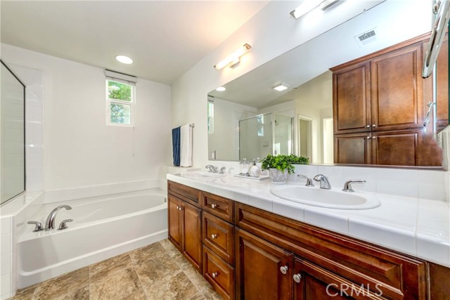 Detail Gallery Image 20 of 30 For 12842 Palm St #101,  Garden Grove,  CA 92840 - 2 Beds | 2/1 Baths