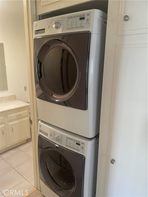 Detail Gallery Image 12 of 25 For 2189 via Mariposa East #R,  Laguna Woods,  CA 92637 - 2 Beds | 1 Baths