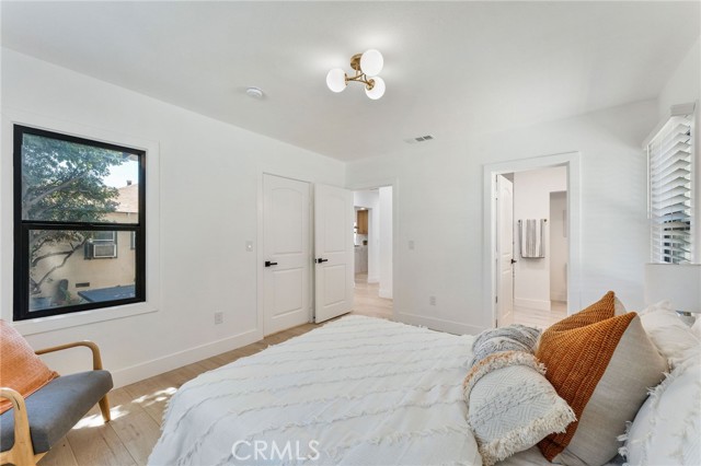 Detail Gallery Image 34 of 49 For 57 S Grand Oaks Ave, Pasadena,  CA 91107 - 3 Beds | 2 Baths