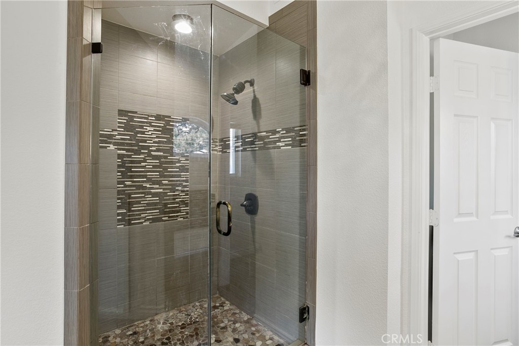 D3c1b3b2 E239 4804 Ae9f 96255696f148