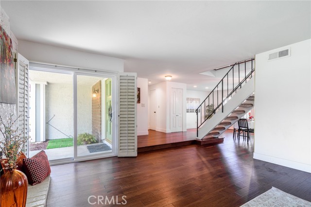 Detail Gallery Image 6 of 53 For 11473 Miscou Way, Cypress,  CA 90630 - 3 Beds | 2/1 Baths