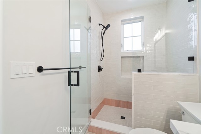 617 36th Street, Manhattan Beach, California 90266, 6 Bedrooms Bedrooms, ,6 BathroomsBathrooms,Residential,Sold,36th,SB22005152