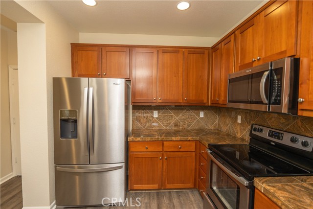 Detail Gallery Image 7 of 32 For 124 Montage Dr, Merced,  CA 95348 - 2 Beds | 2 Baths