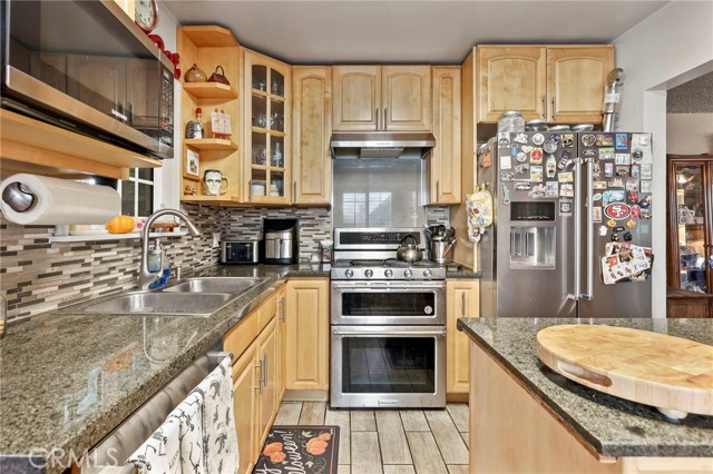 Detail Gallery Image 9 of 30 For 2334 Highbury, Los Angeles,  CA 90032 - 3 Beds | 2 Baths