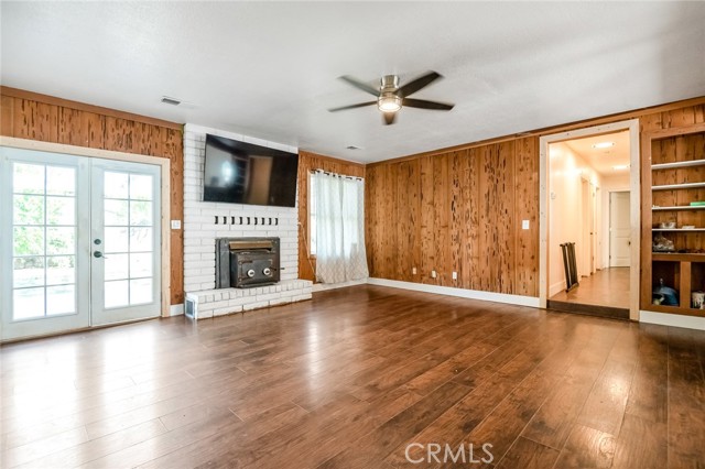 Detail Gallery Image 3 of 19 For 3654 Thompson, Selma,  CA 93662 - 3 Beds | 2 Baths