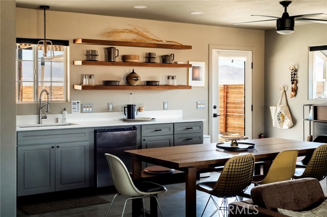 84328 Amboy Road, 29 Palms CA: https://media.crmls.org/medias/d3c635c0-fef5-4d22-af09-5b22e603326b.jpg