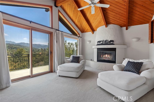 Detail Gallery Image 23 of 54 For 19401 Wunder Trail, Trabuco Canyon,  CA 92679 - 3 Beds | 3 Baths