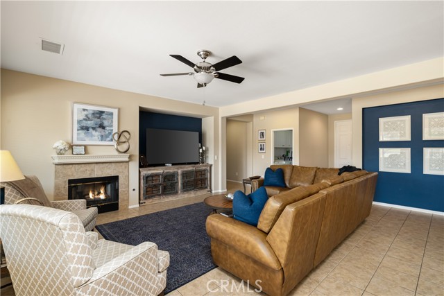 Detail Gallery Image 5 of 28 For 49267 Biery St, Indio,  CA 92201 - 4 Beds | 3 Baths