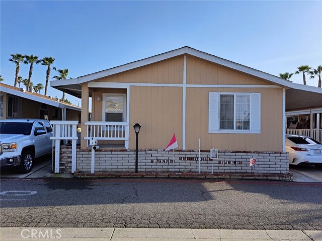 Detail Gallery Image 16 of 36 For 6301 Warner Ave #5,  Huntington Beach,  CA 92647 - 3 Beds | 2 Baths