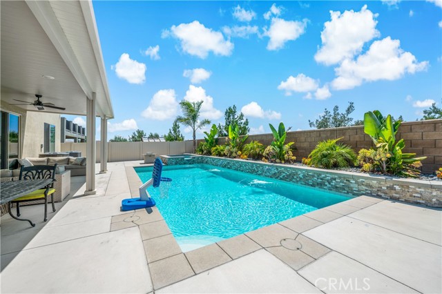 Detail Gallery Image 47 of 72 For 34171 Willow Stone St, Murrieta,  CA 92563 - 5 Beds | 3 Baths