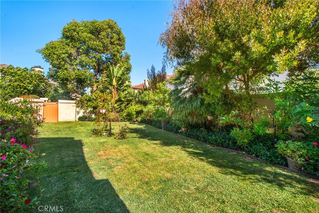 MLS #OC25257167 image #23