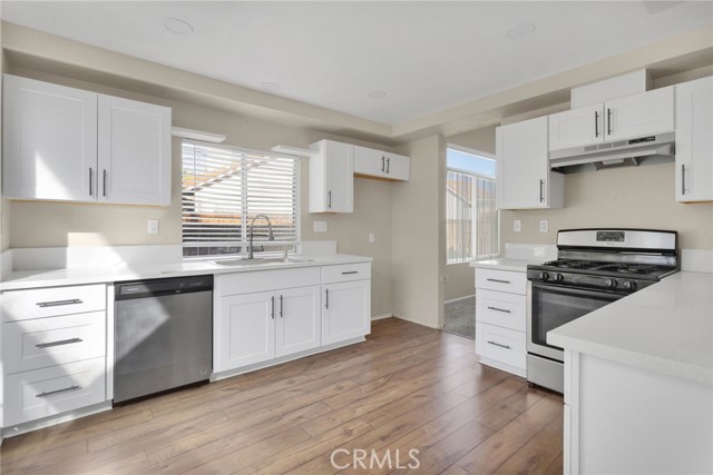 Detail Gallery Image 10 of 33 For 40243 Mimulus, Temecula,  CA 92591 - 3 Beds | 2/1 Baths