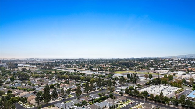 Detail Gallery Image 74 of 75 For 6861 E 10th St, Long Beach,  CA 90815 - 4 Beds | 4 Baths