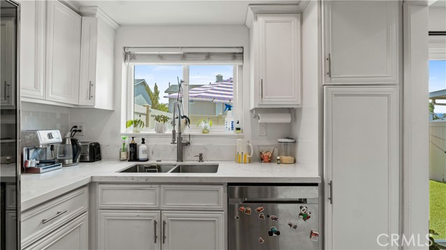 6692 Palma Circle, Yorba Linda CA: https://media.crmls.org/medias/d3cad1ad-61c1-468f-aab0-d0462a71f15c.jpg