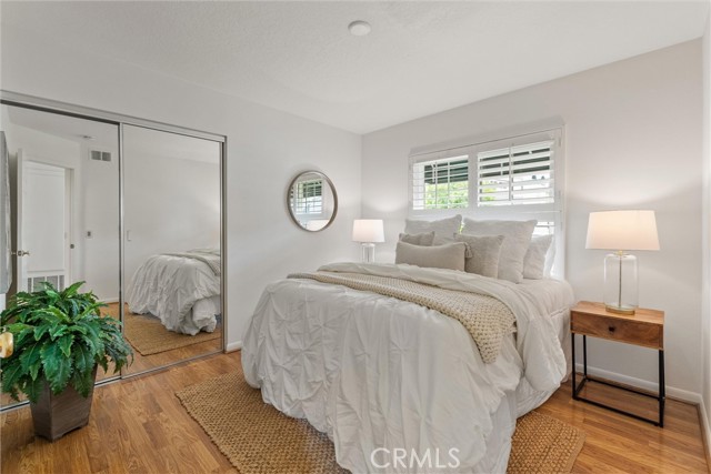 7291 Coho Dr, Huntington Beach CA: https://media.crmls.org/medias/d3cadd72-3196-42b4-9e5b-efdb044b3b9c.jpg