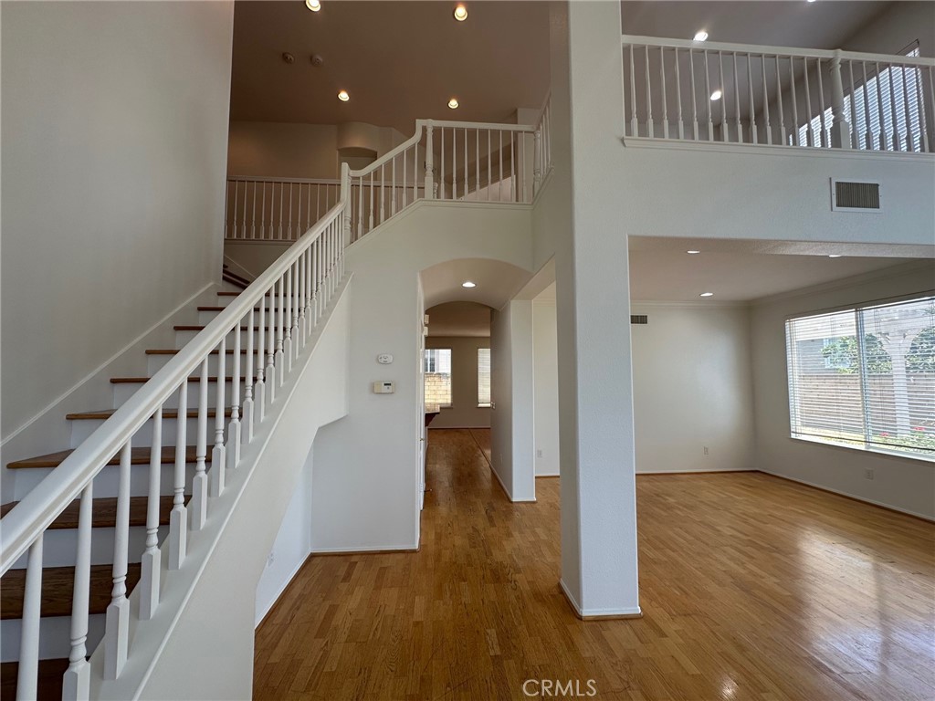 MLS #SR25109186 img 4