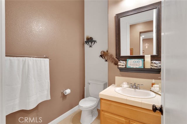 Detail Gallery Image 33 of 75 For 12916 Hyperion Ln, Apple Valley,  CA 92308 - 5 Beds | 3/1 Baths