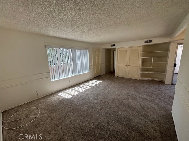 Detail Gallery Image 7 of 37 For 1350 Cabrillo Park Dr #F,  Santa Ana,  CA 92701 - 1 Beds | 1 Baths