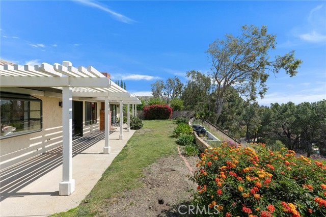 Detail Gallery Image 33 of 53 For 19252 Pebble Beach, Porter Ranch,  CA 91326 - 3 Beds | 2 Baths