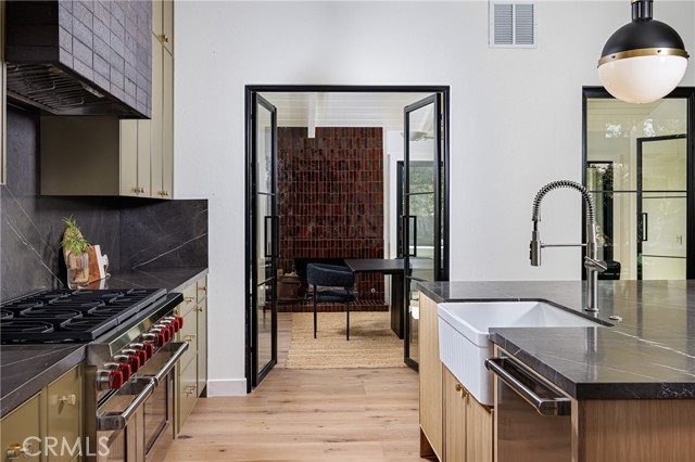 Detail Gallery Image 7 of 31 For 3620 Catamaran, Corona Del Mar,  CA 92625 - 4 Beds | 2/1 Baths