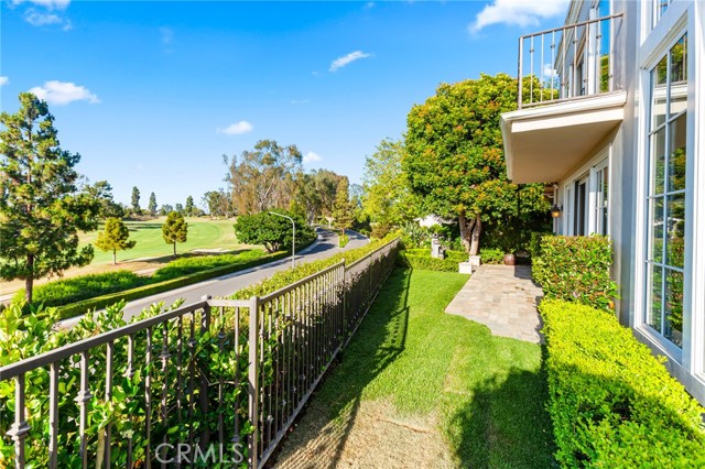 Detail Gallery Image 31 of 65 For 8 Rue Verte, Newport Beach,  CA 92660 - 3 Beds | 3/1 Baths