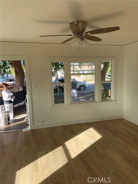 Detail Gallery Image 2 of 22 For 932 N Laurel Ave, Ontario,  CA 91762 - 1 Beds | 1 Baths