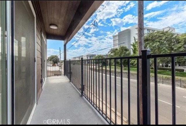 Detail Gallery Image 5 of 21 For 1668 W 213th, Torrance,  CA 90501 - – Beds | – Baths