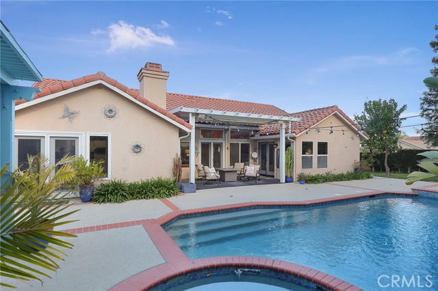 24632 Stagg Street, West Hills CA: https://media.crmls.org/medias/d3ce77bb-278d-482b-9f02-3a1af16e7d6c.jpg
