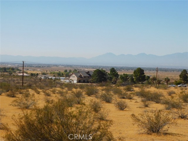 Detail Gallery Image 12 of 39 For 24475 Pala Ln, Apple Valley,  CA 92307 - 2 Beds | 2 Baths