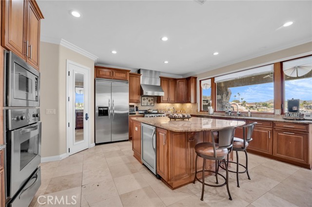 30420 Longhorn Drive, Canyon Lake CA: https://media.crmls.org/medias/d3d01caf-3ac9-443e-b91e-e974fe990aa0.jpg